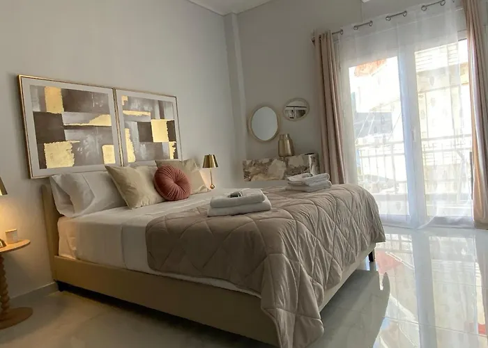 Beachfront 2bedroom Flat Seaview *